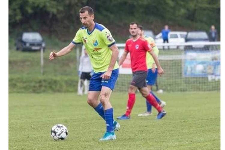 Nogometni savez BiH novčano kaznio igrača Rudara zbog komentara na Facebooku Nogometni savez BiH novčano kaznio igrača Rudara zbog komentara na Facebooku