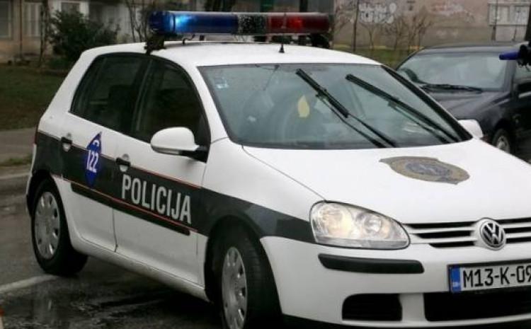 Dojava o postavljenoj bombi u školi u Gradačcu poslata jučer, uprava tek jutros vidjela e-mail Dojava o postavljenoj bombi u školi u Gradačcu poslata jučer, uprava tek jutros vidjela e-mail