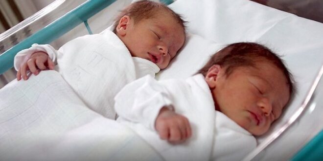 Bravo! Spašeni prijevremeno rođeni blizanci u Bugojnu uz pomoć pedijatrica Belme i Elme Bravo! Spašeni prijevremeno rođeni blizanci u Bugojnu uz pomoć pedijatrica Belme i Elme