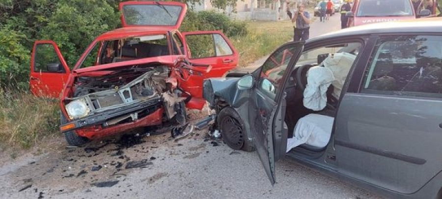 OVA FOTKA S LICA MJESTA JE I POZIV NA STALNI OPREZ: Dvije osobe povrijeđene u saobraćajnoj nesreći kod... OVA FOTKA S LICA MJESTA JE I POZIV NA STALNI OPREZ: Dvije osobe povrijeđene u saobraćajnoj nesreći kod...