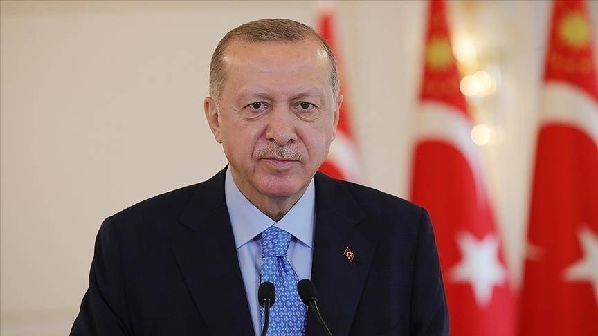 Erdogan: Tursku smo podigli na četiri ključna temelja, to su obrazovanje, zdravstvo, pravda i sigurnost Erdogan: Tursku smo podigli na četiri ključna temelja, to su obrazovanje, zdravstvo, pravda i sigurnost