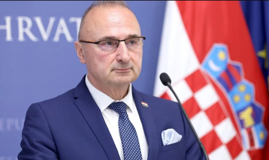 Pravnici OHR-a su prvo dobili dokument iz Zagreba, a zatim pripremili izmjene Izbornog zakona Pravnici OHR-a su prvo dobili dokument iz Zagreba, a zatim pripremili izmjene Izbornog zakona