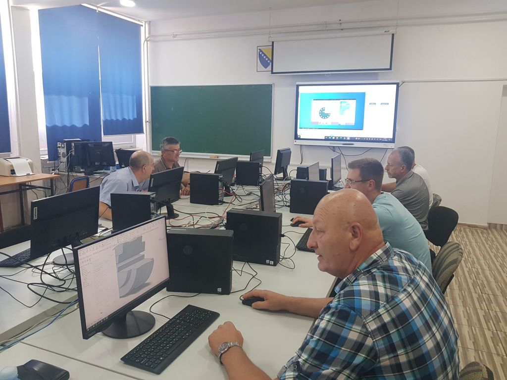 U Mješovitoj srednjoj školi Tešanj održana obuka za profesore mašinske grupe predmeta U Mješovitoj srednjoj školi Tešanj održana obuka za profesore mašinske grupe predmeta