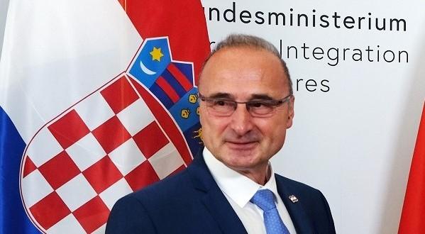 GORDAN GRLIĆ RADMAN NAKON POSJETE MOSTARU: "Hrvatima u BiH se vraća ono što su izgubili prije 20 godina"