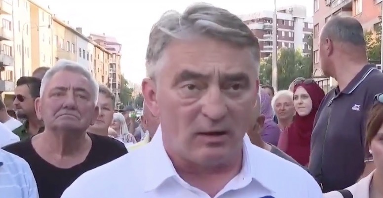 Komšić: Ovo je prilika da vidimo ko su nam prijatelji, a ko ovdje želi neku vrstu novog hrvatsko-srpskog kraljevstva Komšić: Ovo je prilika da vidimo ko su nam prijatelji, a ko ovdje želi neku vrstu novog hrvatsko-srpskog kraljevstva