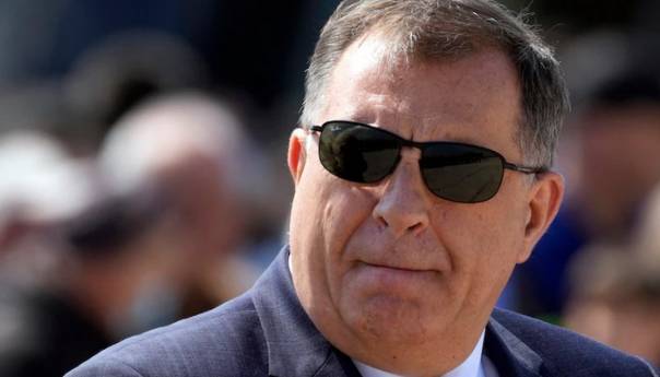Dodik: Nećemo biti u BiH ako nije dejtonska Dodik: Nećemo biti u BiH ako nije dejtonska