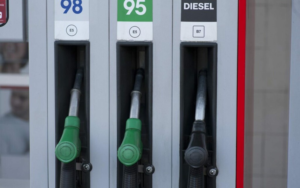 Akcize na naftu ukinute, ali niže cijene goriva još daleko