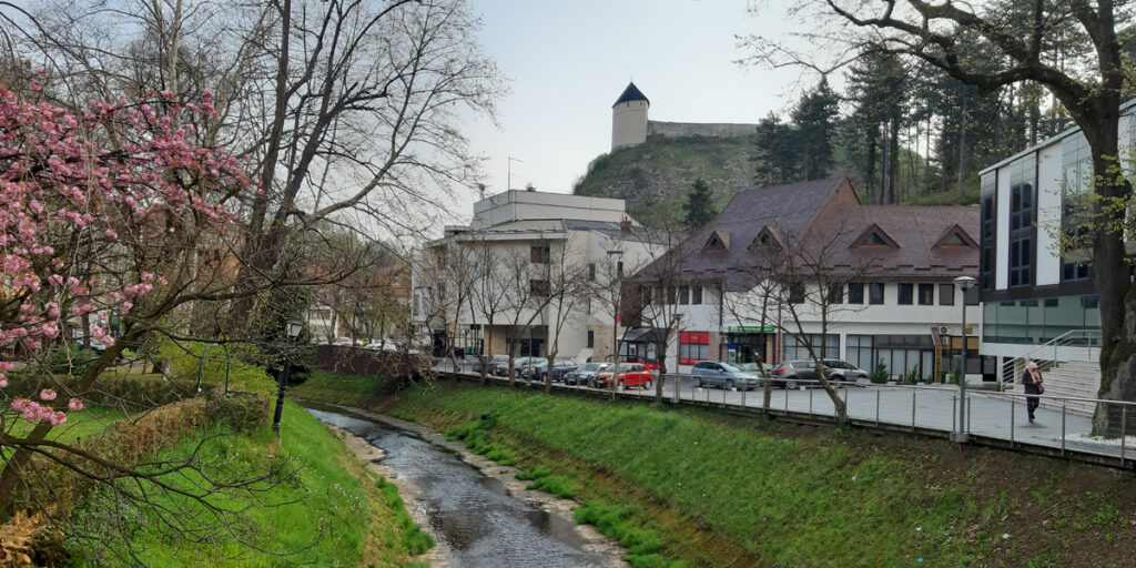 Tešanj jučer zahvatilo je jako nevrijeme, došlo do plavljenja jednog stambenog objekta