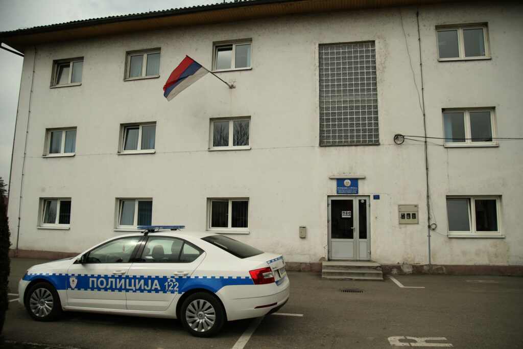 POKUŠAO DA REGISTRUJE UKRADENI MOTOCIKL: Policija u Tesliću oduzela „jamahu“ POKUŠAO DA REGISTRUJE UKRADENI MOTOCIKL: Policija u Tesliću oduzela „jamahu“