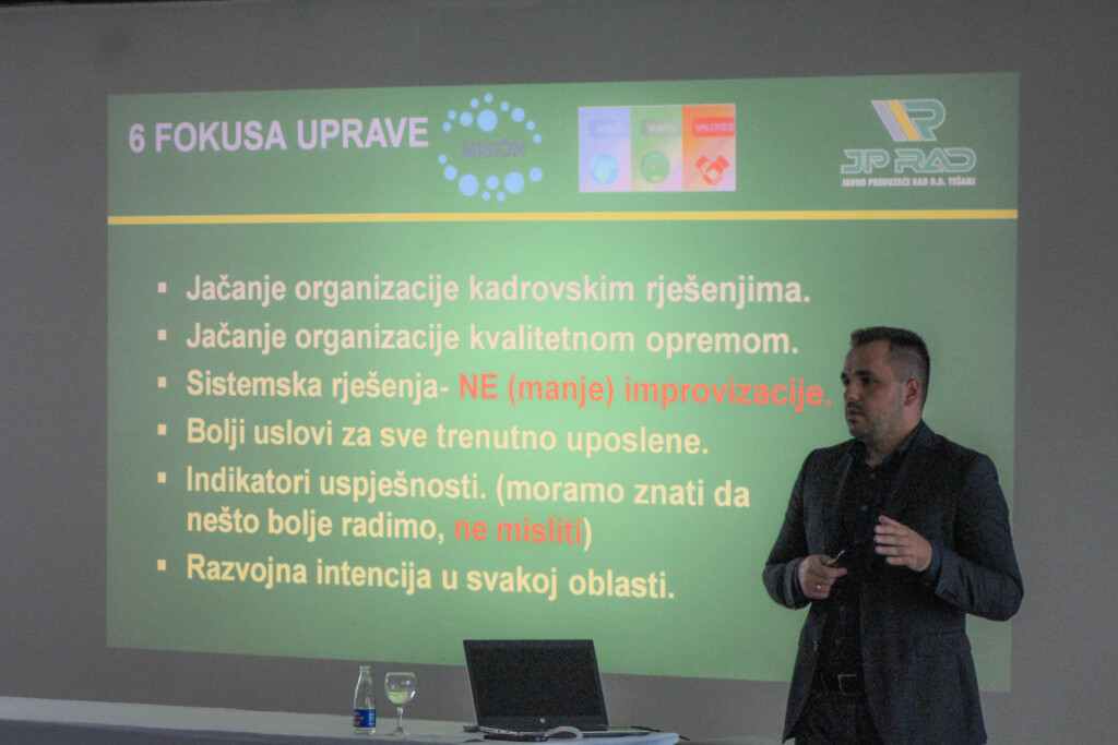 ANALIZA POSLOVANJA JP RAD d.d. TEŠANJ ZA PRVIH 6 MJESECI 2022. ANALIZA POSLOVANJA JP RAD d.d. TEŠANJ ZA PRVIH 6 MJESECI 2022.
