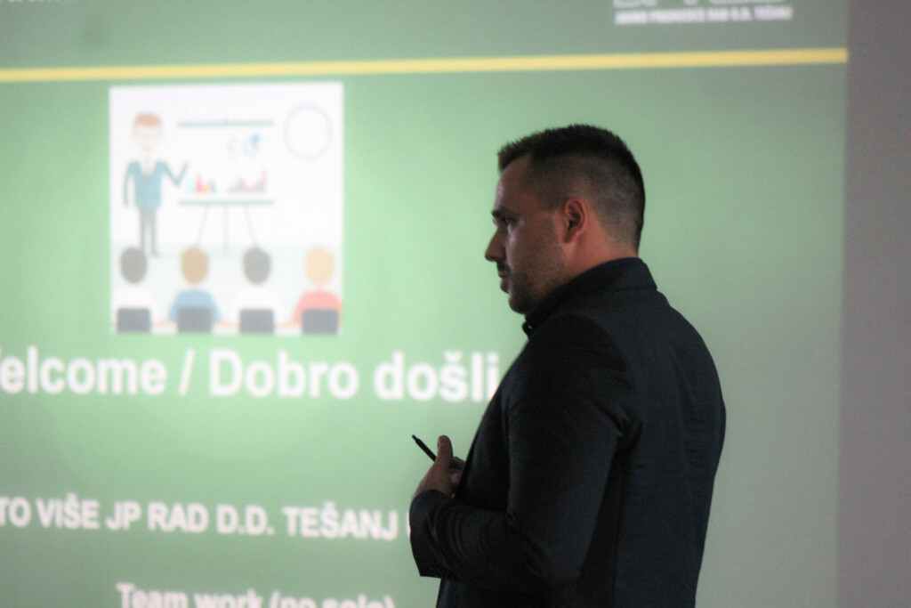 ANALIZA POSLOVANJA JP RAD d.d. TEŠANJ ZA PRVIH 6 MJESECI 2022. ANALIZA POSLOVANJA JP RAD d.d. TEŠANJ ZA PRVIH 6 MJESECI 2022.