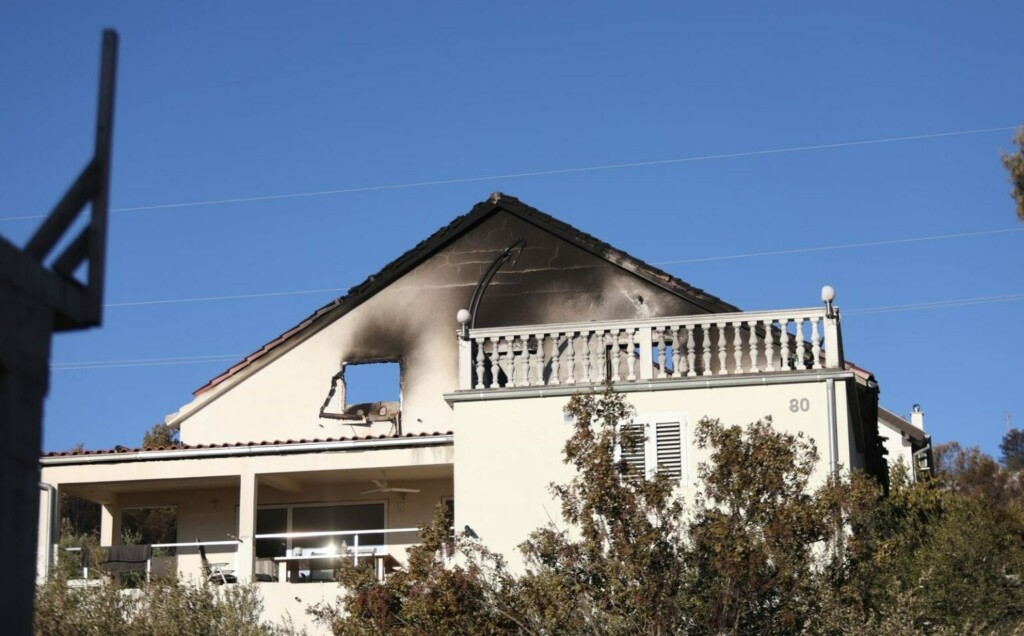Tešanjka iz bijesa zbog razvoda mužu zapalila kuću
