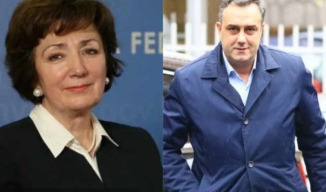 POLITIČARI NA OPTUŽENIČKIM KLUPAMA: POČINJU SUĐENJA ZORI DUJMOVIĆ TE ASIMU SARAJLIĆU POLITIČARI NA OPTUŽENIČKIM KLUPAMA: POČINJU SUĐENJA ZORI DUJMOVIĆ TE ASIMU SARAJLIĆU