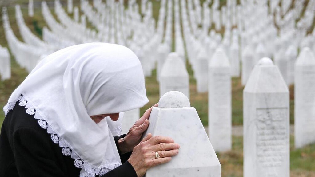 Njemački javni servis negirao genocid u Srebrenici, ukinuta emisija Njemački javni servis negirao genocid u Srebrenici, ukinuta emisija