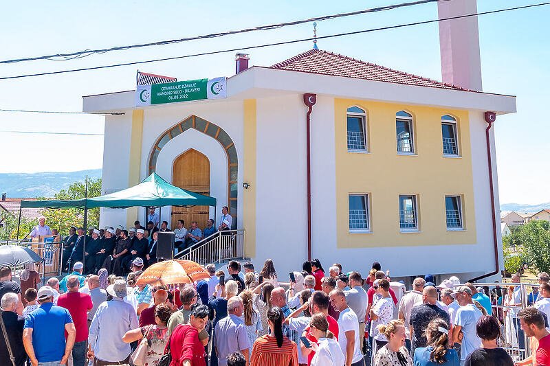 Kod Tomislavgrada otvorena džamija koju su zajedno izgradili muslimani i katolici