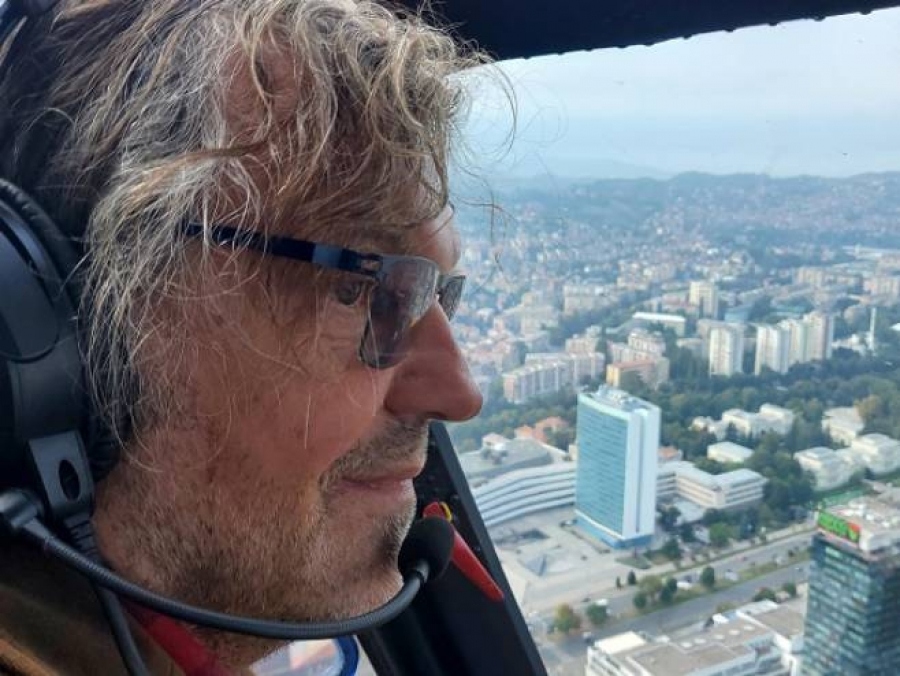 KUSTURICIN ANDRIĆGRAD "PROPAO KAO ŽETON", A U SPAŠAVANJE SE UKLJUČIO OC JAHORINA: "Mi smo počeli Andrićgrad u slozi i onda je došlo ono..." KUSTURICIN ANDRIĆGRAD "PROPAO KAO ŽETON", A U SPAŠAVANJE SE UKLJUČIO OC JAHORINA: "Mi smo počeli Andrićgrad u slozi i onda je došlo ono..."