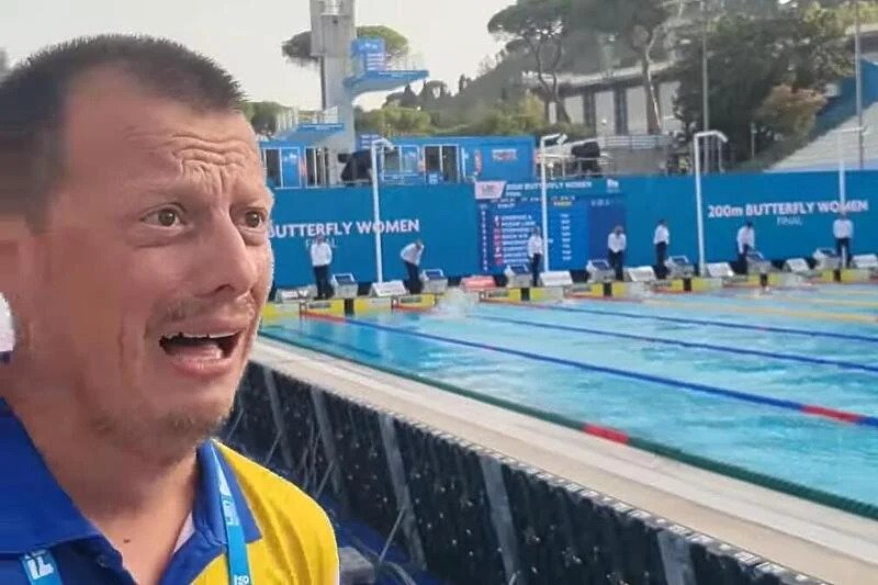 Čista emocija: Pogledajte kako su Lanini treneri proživjeli finiš utrke na 200 metara Čista emocija: Pogledajte kako su Lanini treneri proživjeli finiš utrke na 200 metara