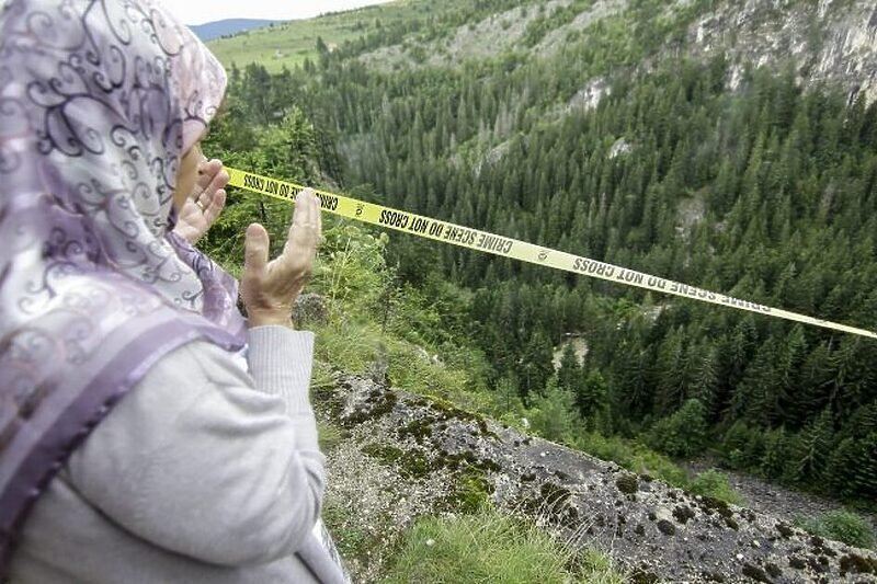 Prošlo je 30 godina od zločina na Korićanskim stijenama: Istina se zna, ali ne i gdje su tijela Prošlo je 30 godina od zločina na Korićanskim stijenama: Istina se zna, ali ne i gdje su tijela