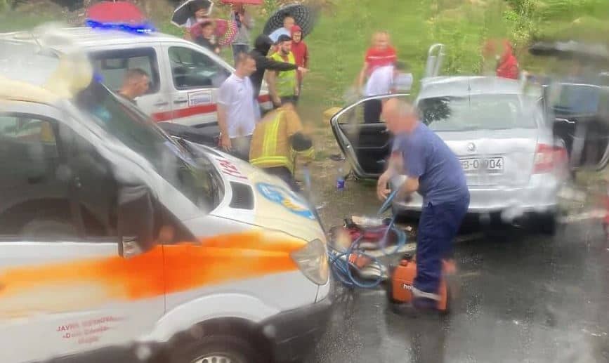 Šije kod Tešnja i herojski čin: Ekspedicija fudbalskog kluba iz BiH uoči utakmice spašavala povrijeđenog u saobraćajnoj nesreći: Ma kapa dole za Tuzla City! Šije kod Tešnja i herojski čin: Ekspedicija fudbalskog kluba iz BiH uoči utakmice spašavala povrijeđenog u saobraćajnoj nesreći: Ma kapa dole za Tuzla City!