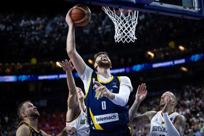 Nurkić: BiH mora napraviti sve da imamo normalne pripreme i savez, pa da se onda nadamo boljem Nurkić: BiH mora napraviti sve da imamo normalne pripreme i savez, pa da se onda nadamo boljem