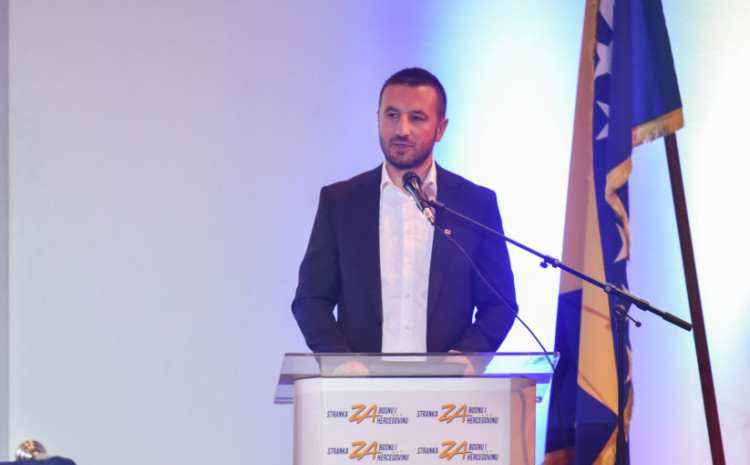 Stranka za BiH pokrenula tužbu protiv Evropske unije, Kristijana Šmita i Hrvatske Stranka za BiH pokrenula tužbu protiv Evropske unije, Kristijana Šmita i Hrvatske