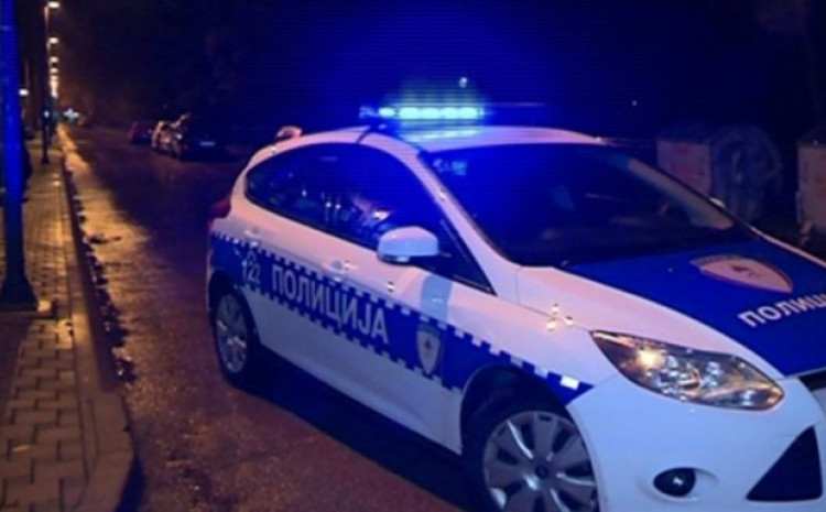 Incident u Bosanskom Brodu: Zamjenik komandira policije pijan pretukao prolaznika Incident u Bosanskom Brodu: Zamjenik komandira policije pijan pretukao prolaznika