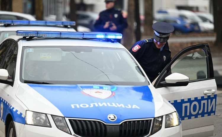 Detalji nesreće kod Nevesinja: Radnika zatrpali dijelovi zida tunela, tijelo još nije izvučeno Detalji nesreće kod Nevesinja: Radnika zatrpali dijelovi zida tunela, tijelo još nije izvučeno