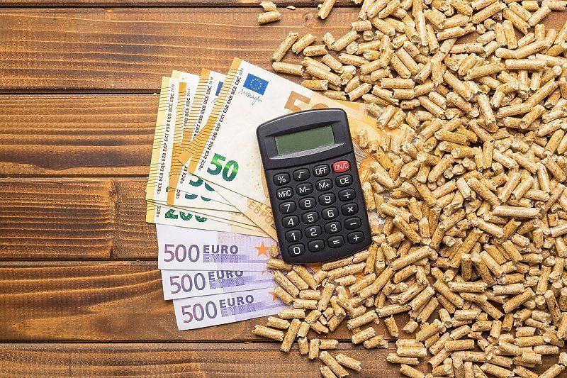 Cijena tone peleta uz čekanje na isporuku već blizu 1.000 KM Cijena tone peleta uz čekanje na isporuku već blizu 1.000 KM