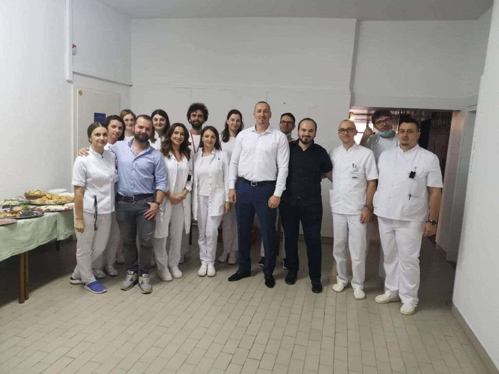 Kolektiv JZU Dom zdravlja Tešanj bogatiji za specijalistu kliničke radiologije Kolektiv JZU Dom zdravlja Tešanj bogatiji za specijalistu kliničke radiologije