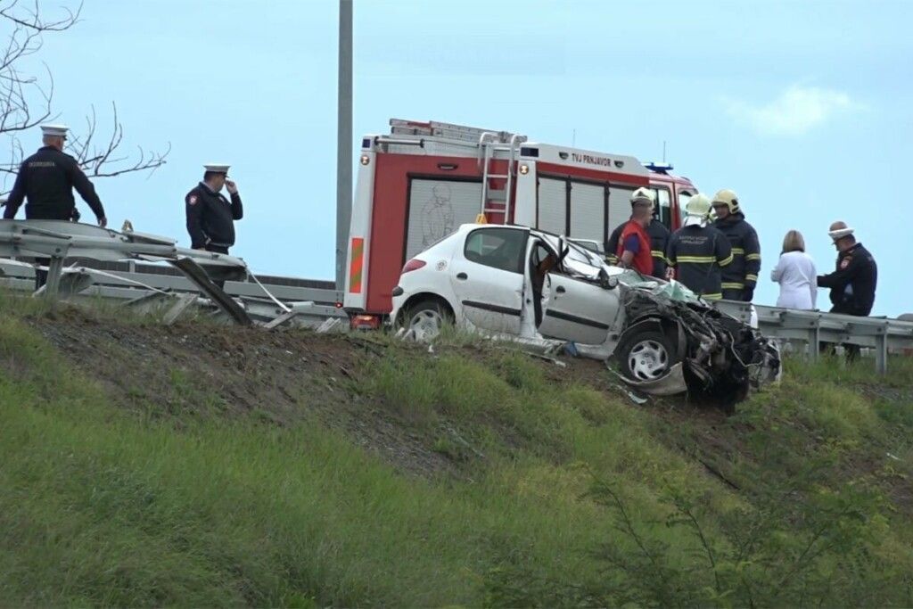 Detalji nesreće na auto-putu "9. januar": Poginuo državljanin Srbije Detalji nesreće na auto-putu "9. januar": Poginuo državljanin Srbije