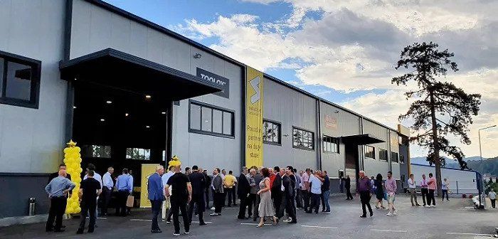 Firma iz Tešnja otvorila novi pogon Firma iz Tešnja otvorila novi pogon