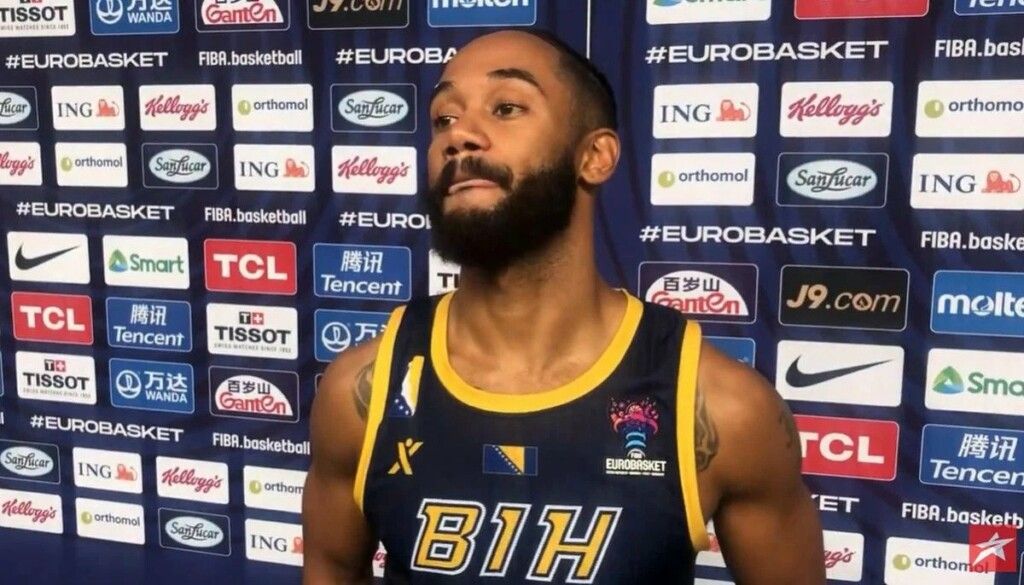 Roberson je bio skroman nakon junačke utakmice i na kraju je poslao poruku na bosanskom jeziku (VIDEO) Roberson je bio skroman nakon junačke utakmice i na kraju je poslao poruku na bosanskom jeziku (VIDEO)