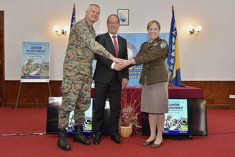 Vojnici Oružanih snaga BiH zadovoljili NATO standarde, dobili odličnu ocjenu Vojnici Oružanih snaga BiH zadovoljili NATO standarde, dobili odličnu ocjenu