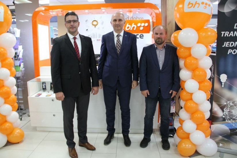 Otvoreno novo prodajno mjesto BH Telecoma u Tržnom centru Mepromex na Tešanjci Otvoreno novo prodajno mjesto BH Telecoma u Tržnom centru Mepromex na Tešanjci