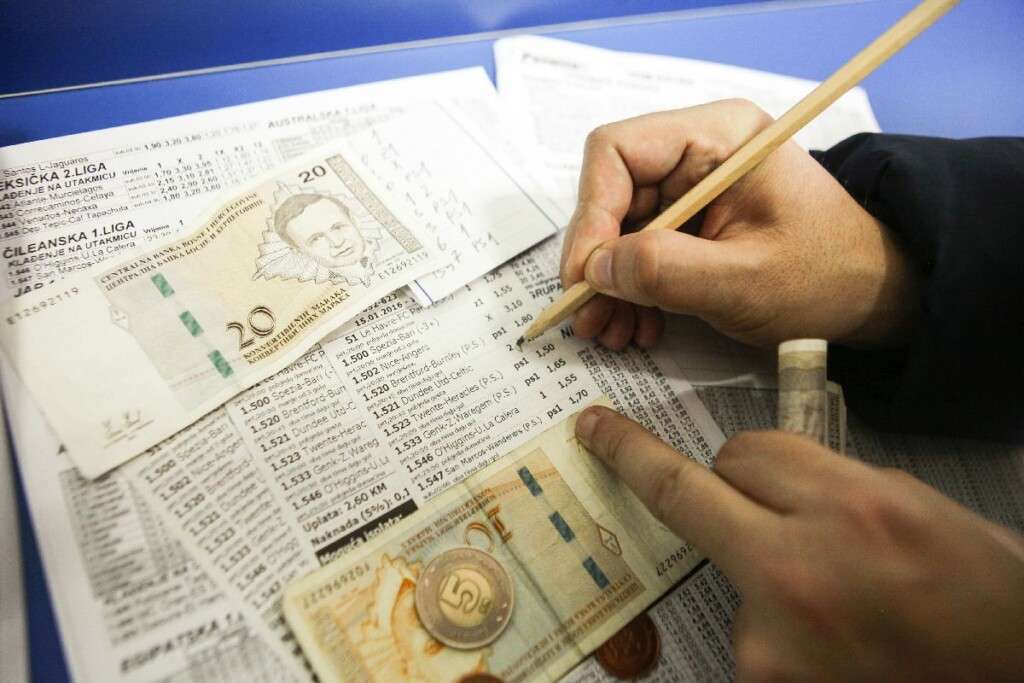 Vlasnici kladionica u BiH od početka godine zaradili više od 1.000.000.000 KM Vlasnici kladionica u BiH od početka godine zaradili više od 1.000.000.000 KM
