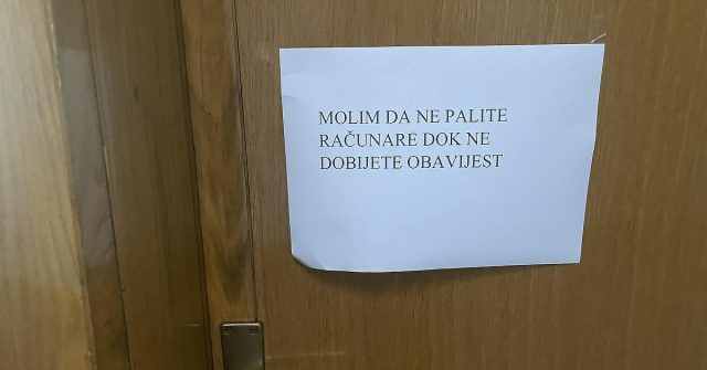 Službenici u Parlamentu BiH i Vijeću ministara danima ne rade ništa jer su isključeni s interneta Službenici u Parlamentu BiH i Vijeću ministara danima ne rade ništa jer su isključeni s interneta