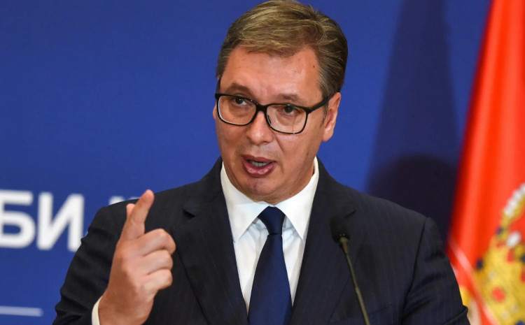 VUČIĆ: DONIJELI SU MI PAPIR ZA KOSOVO, BOLJELA ME JE GLAVA NISAM MOGAO DA GA PRIMIM VUČIĆ: DONIJELI SU MI PAPIR ZA KOSOVO, BOLJELA ME JE GLAVA NISAM MOGAO DA GA PRIMIM