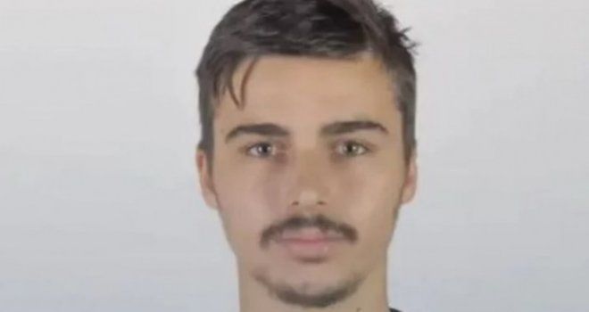 Mladi košarkaš iz Cazina pronađen sa slomljenom kičmom iza diskoteke, hitno prebačen u Sarajevo Mladi košarkaš iz Cazina pronađen sa slomljenom kičmom iza diskoteke, hitno prebačen u Sarajevo