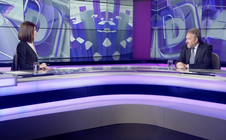 Izetbegović: Odavno traju napadi na SDA, afere se preuveličavaju Izetbegović: Odavno traju napadi na SDA, afere se preuveličavaju