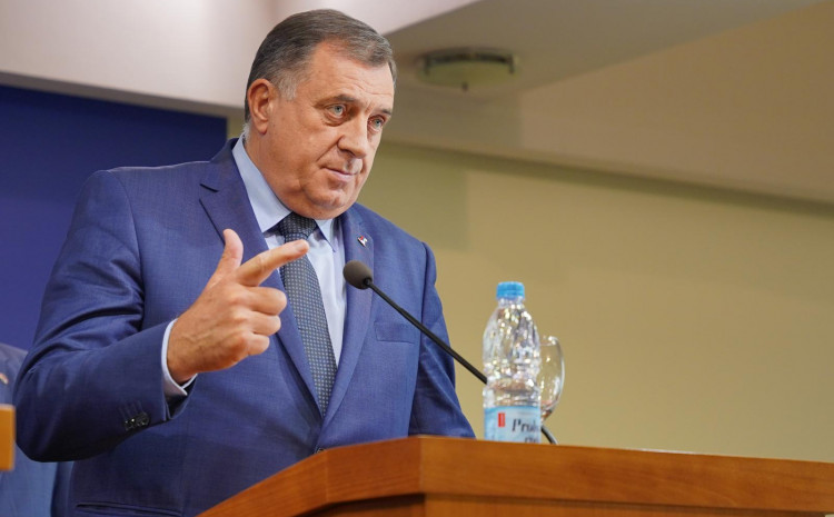 Dodik: Treba li i policija RS da tokom noći dodatno provjerava sva lica iz Federacije? Nemojte nas tjerati Dodik: Treba li i policija RS da tokom noći dodatno provjerava sva lica iz Federacije? Nemojte nas tjerati
