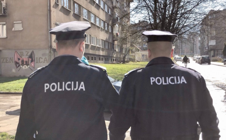 Drama u Zenici: Na petlji Blatuša pronađena pretučena žena Drama u Zenici: Na petlji Blatuša pronađena pretučena žena