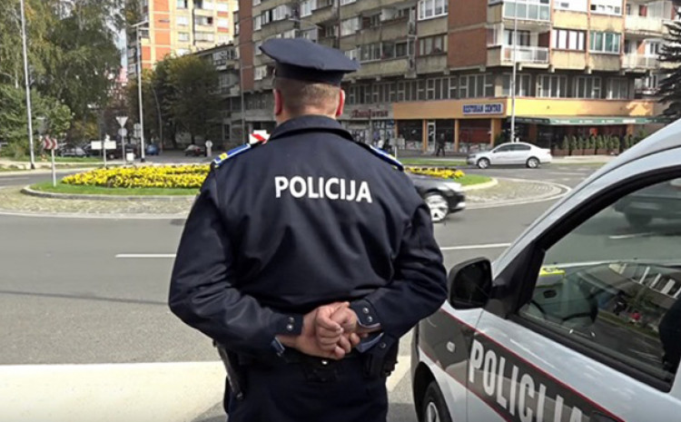 Zenička policija intervenisala zbog prijave o sihrima Zenička policija intervenisala zbog prijave o sihrima