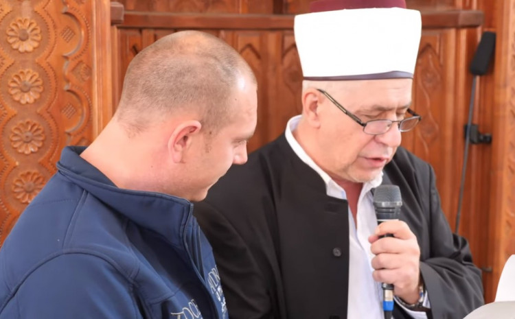 Siniša Lukić primio islam: Hafiz Husejn ef. Čajlaković objavio video