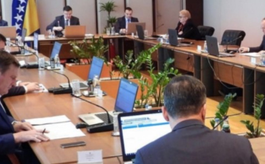Vijeće ministara BiH jednoglasno usvojilo ANP, bit će dostavljen NATO savezu Vijeće ministara BiH jednoglasno usvojilo ANP, bit će dostavljen NATO savezu