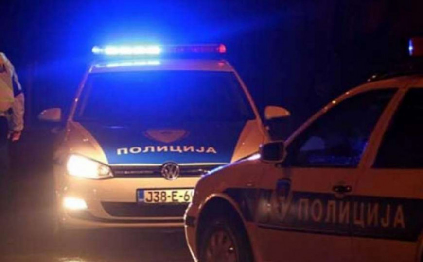 Za vikend izgubljen još jedan život: Poginuo vozač BMW-a (30) Za vikend izgubljen još jedan život: Poginuo vozač BMW-a (30)