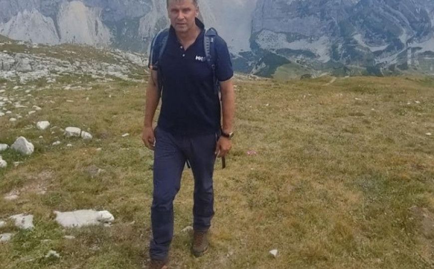 Premijer se povrijedio na planinarenju: Novalić se oglasio kratkom porukom Premijer se povrijedio na planinarenju: Novalić se oglasio kratkom porukom