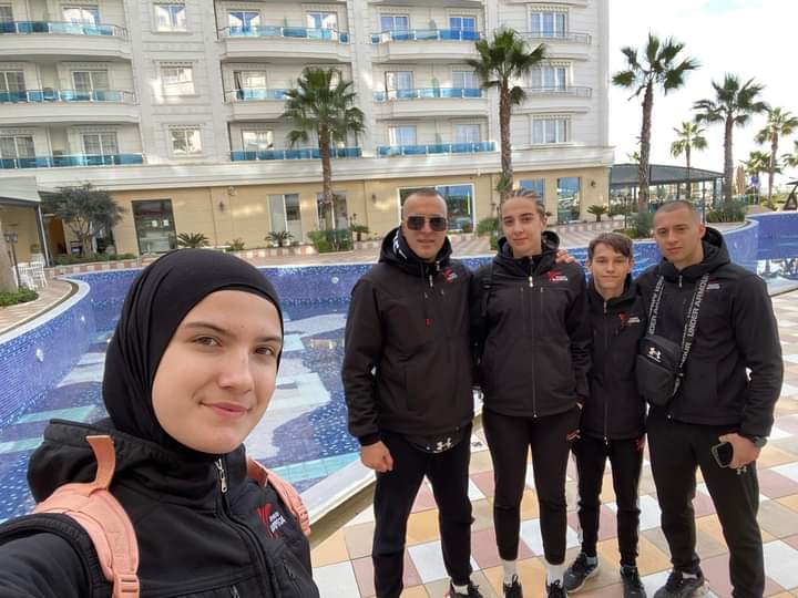 <strong>Takmičari iz Tešnja na Balkanskom prvenstvu u taekwondo osvojili tri medalje</strong> <strong>Takmičari iz Tešnja na Balkanskom prvenstvu u taekwondo osvojili tri medalje</strong>