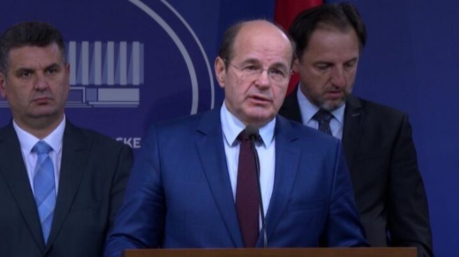 Definitivno je: Raspao se Pokret za državu Definitivno je: Raspao se Pokret za državu