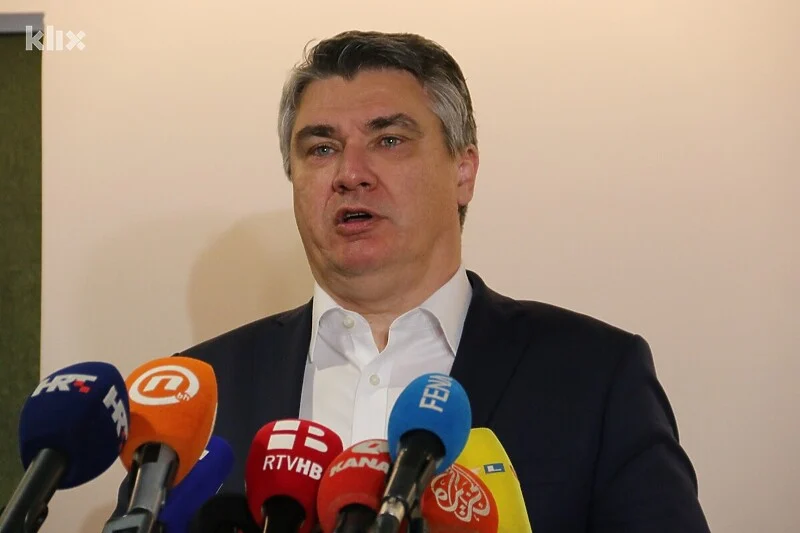 Milanović sutra dolazi u BiH da odlikuje pripadnike HVO-a u Čitluku Milanović sutra dolazi u BiH da odlikuje pripadnike HVO-a u Čitluku