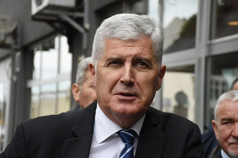 Osmorka i HDZ u Konjicu dogovaraju raspodjelu vlasti na entitetskom i državnom nivou Osmorka i HDZ u Konjicu dogovaraju raspodjelu vlasti na entitetskom i državnom nivou